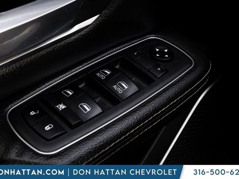 Used 2019 RAM 1500 Laramie w/ Bed Utility Group AWD/4WD image 12