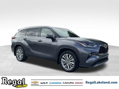 Used 2024 Toyota Highlander Platinum