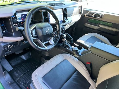 Used 2022 Ford Bronco Wildtrak AWD/4WD image 10