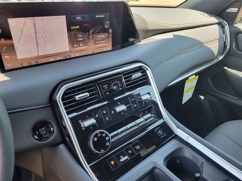 New 2025 Nissan Armada SL w/ Captain's Chari Seat Package image 13