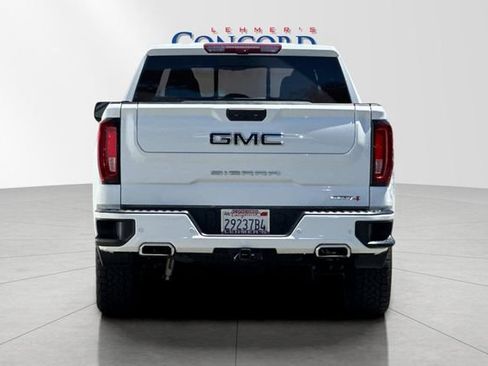Used 2024 GMC Sierra 1500 AT4 w/ Technology Package AWD/4WD image 5