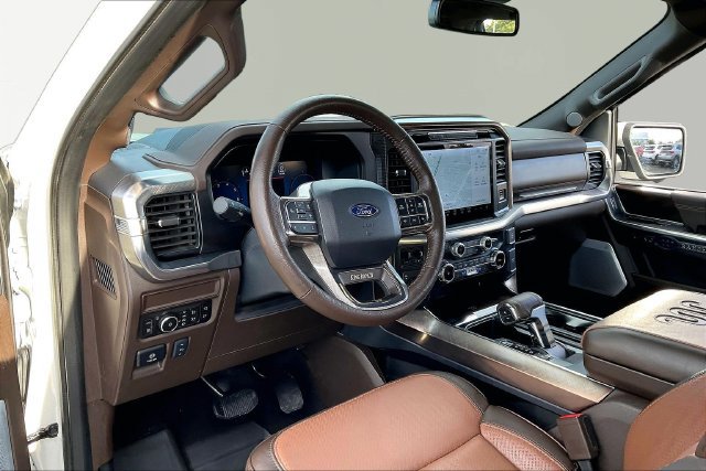 Used 2025 Ford F150 King Ranch w/ FX4 Off-Road Package AWD/4WD image 12