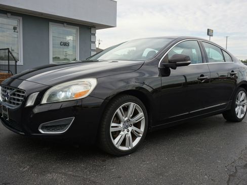 Used 2012 Volvo S60 T6 image 1
