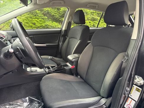 Used 2016 Subaru Impreza 2.0i Premium AWD/4WD image 9