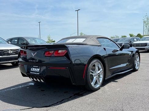 Used 2017 Chevrolet Corvette Stingray Convertible w/ 3LT Preferred Equipment Group RWD image 5