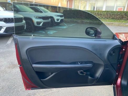 Used 2020 Dodge Challenger SRT Hellcat image 23