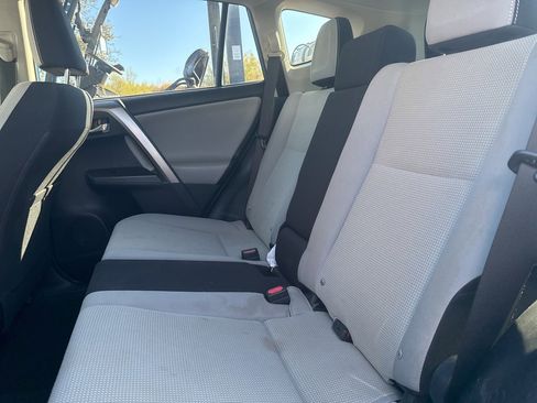 Used 2017 Toyota RAV4 XLE image 6