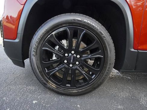 Used 2023 GMC Acadia SLE w/ Driver Convenience Package image 37