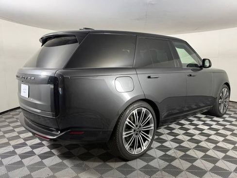 Used 2024 Land Rover Range Rover SE AWD/4WD image 7
