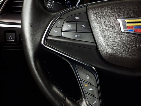 Used 2019 Cadillac XT5 Luxury image 20
