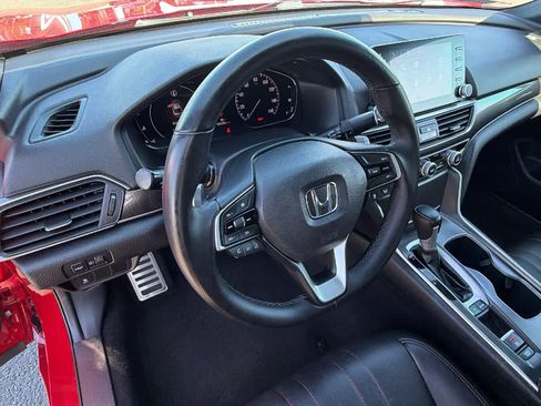 Used 2019 Honda Accord Sport image 10