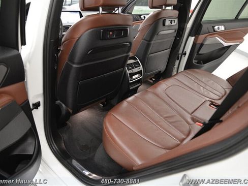Used 2019 BMW X5 xDrive40i w/ M Sport Package AWD/4WD image 29