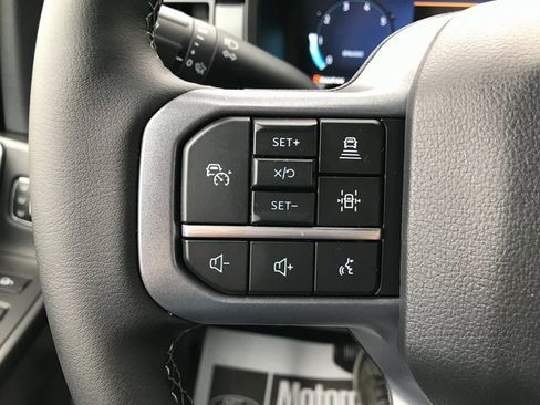 New 2025 Ford F150 Lariat w/ Equipment Group 501A Mid image 9