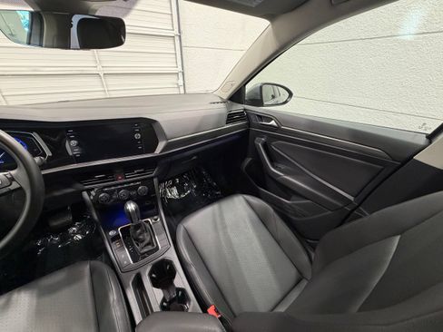 Used 2019 Volkswagen Jetta SEL FWD image 31