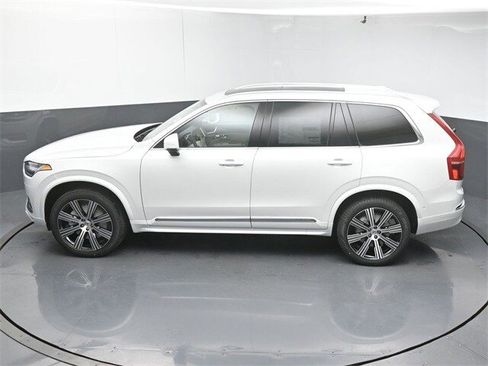 New 2025 Volvo XC90 B6 Plus w/ Protection Package Premier image 50