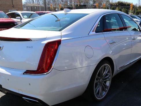 Used 2018 Cadillac XTS Luxury image 8