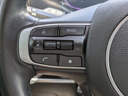 Certified 2024 Kia Sportage EX FWD image 19