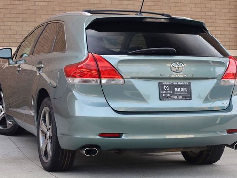 Used 2011 Toyota Venza AWD w/ Convenience Pkg image 7