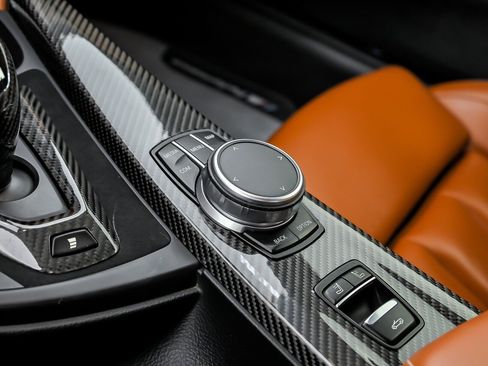 Used 2020 BMW M4 Convertible w/ Competition Package RWD image 41