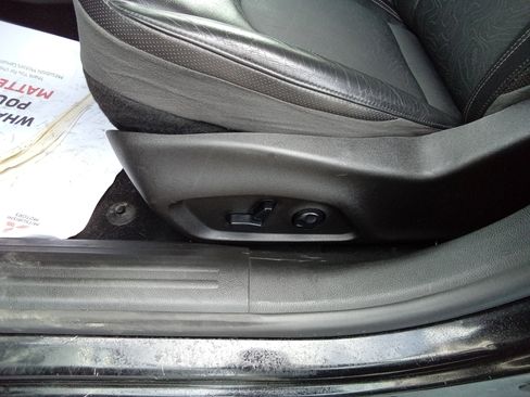 Used 2017 Jeep Renegade Trailhawk image 13