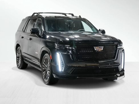 Used 2024 Cadillac Escalade V image 6