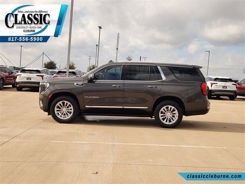 Used 2021 GMC Yukon SLT w/ SLT Luxury Plus Package image 6