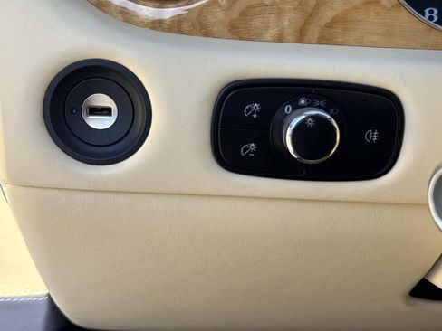 Used 2017 Bentley Continental GT V8 S image 43