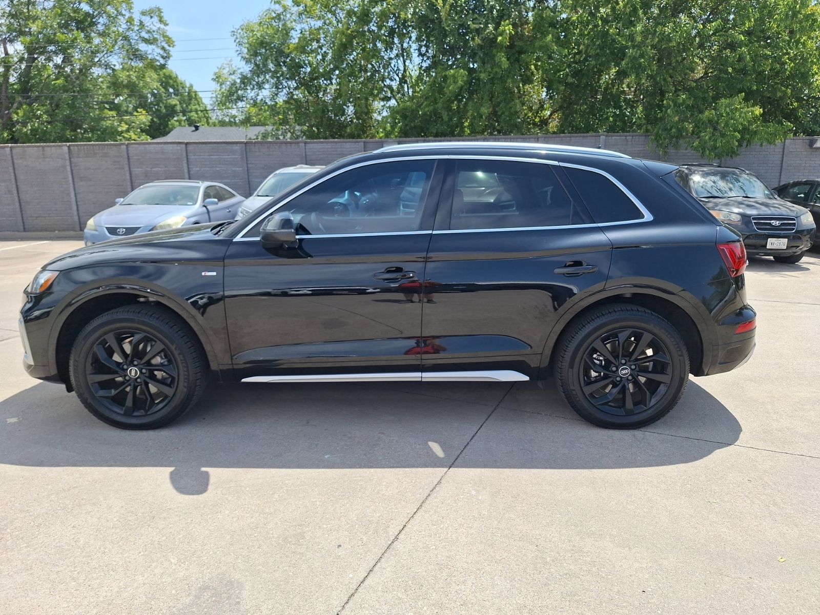 Used 2022 Audi Q5 2.0T Premium Plus AWD/4WD image 3