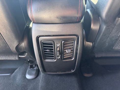 Used 2025 Dodge Durango R/T w/ Blacktop Package AWD/4WD image 26