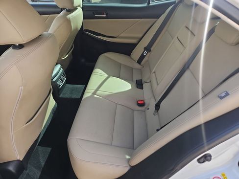 Used 2017 Lexus IS 200t w/ Navigation System Package image 25