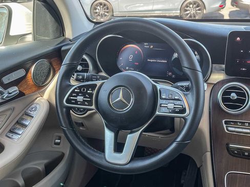 Used 2022 Mercedes-Benz GLC 300 image 14