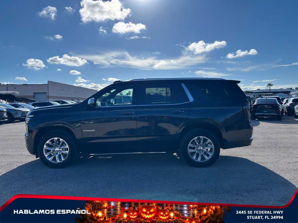 Used 2025 Chevrolet Tahoe Premier AWD/4WD image 4