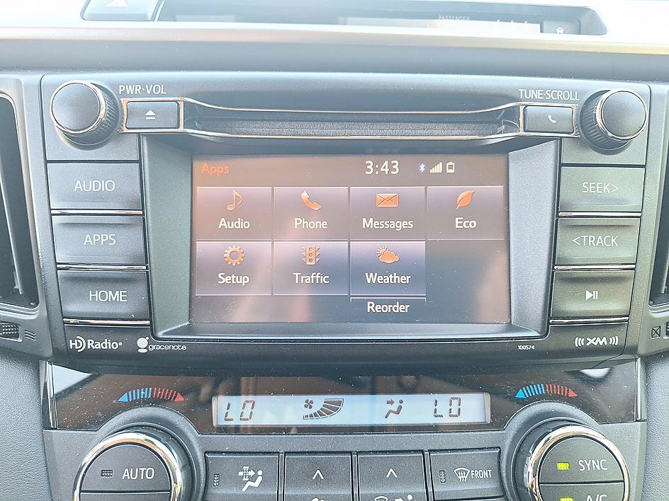 Used 2017 Toyota RAV4 XLE FWD image 16