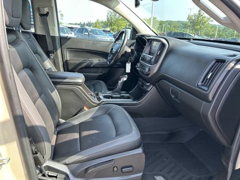 Used 2022 GMC Canyon AT4 AWD/4WD image 15