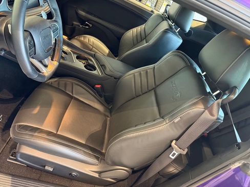 Used 2023 Dodge Challenger SRT Hellcat RWD image 9