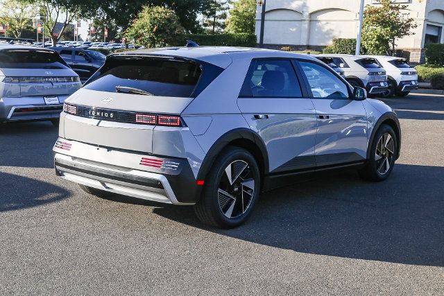 New 2026 Hyundai Ioniq 5 SEL RWD image 5