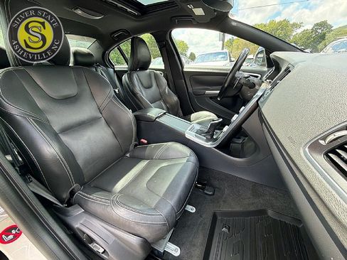 Used 2015 Volvo S60 T6 w/ Convenience Package FWD image 16