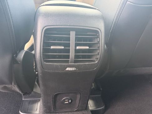 Used 2021 Ford Escape SEL w/ Class II Trailer Tow Package image 16