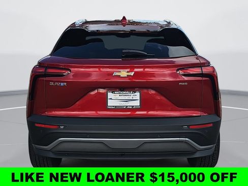 Used 2024 Chevrolet Blazer EV LT AWD/4WD image 4