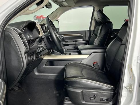 Used 2023 RAM 3500 Laramie AWD/4WD image 24