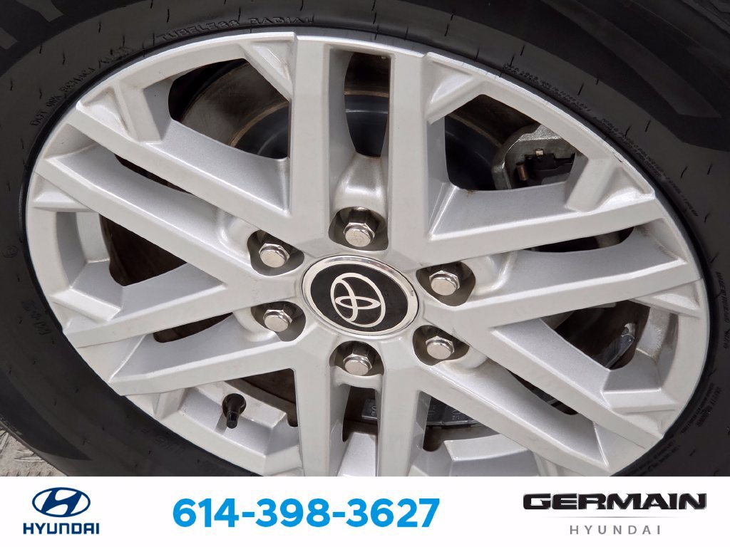 Used 2023 Toyota Tundra SR5 w/ SR5 Convenience Package AWD/4WD image 13