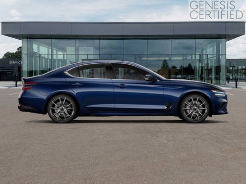 Used 2026 Genesis G70 2.5T RWD image 5