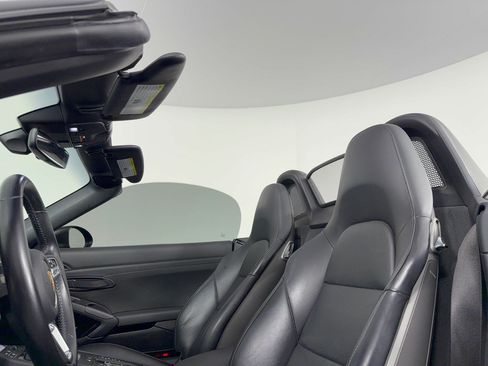 Certified 2021 Porsche 718 Boxster RWD image 27