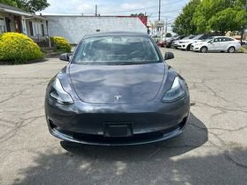 Used 2023 Tesla Model 3 Standard Range RWD image 2