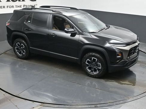 New 2026 Chevrolet Equinox ACTIV w/ Convenience Package III image 16