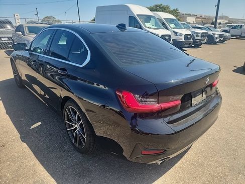 Used 2022 BMW 330i Sedan w/ Driving Assistance Package RWD image 11