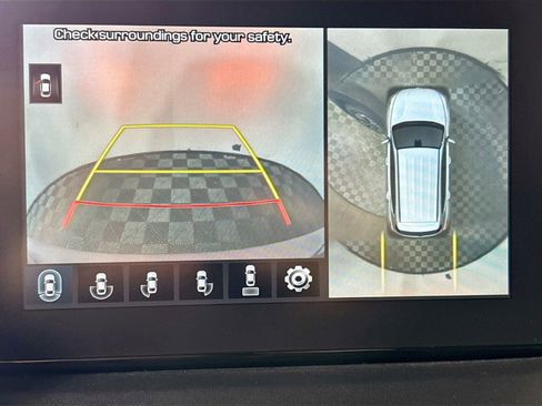 Used 2019 Hyundai Santa Fe Limited w/ Cargo Package image 17