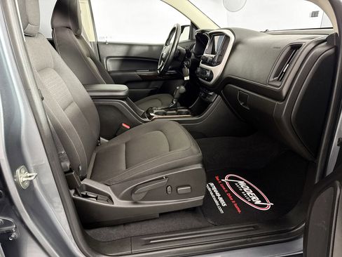 Used 2020 GMC Canyon SLE w/ SLE Convenience Package image 30