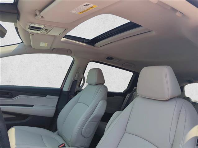 New 2026 Honda Odyssey EX-L image 17