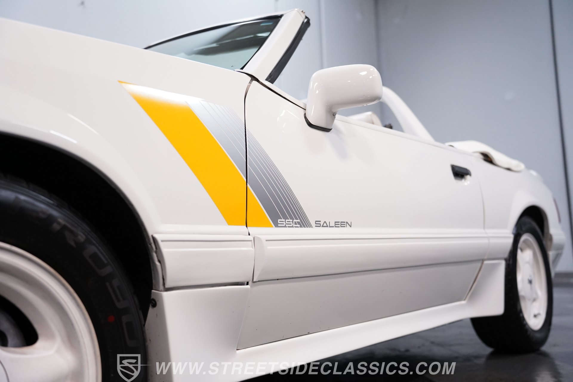 Used 1993 Ford Mustang LX RWD image 18